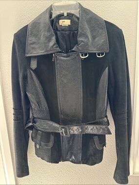 New June Women's Black Suede & Leather Belted Jacket. Size L.